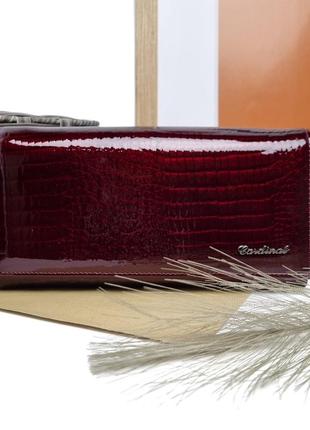Жіночий середній гаманець лаковий бордовий арт.5241-e cardinal (54)