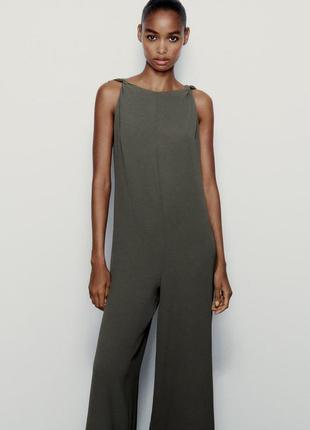 Струмуючий комбінезон із вузлом від zara, розмір s