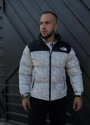 Мужской зимний пуховик the north face x supreme paper print