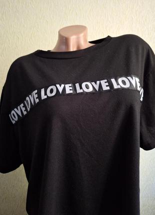 Футболка широка, укорочена. топ. love.