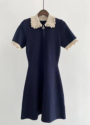 Сукня люкс класу