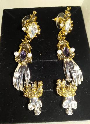 Серьги alexander mcqueen