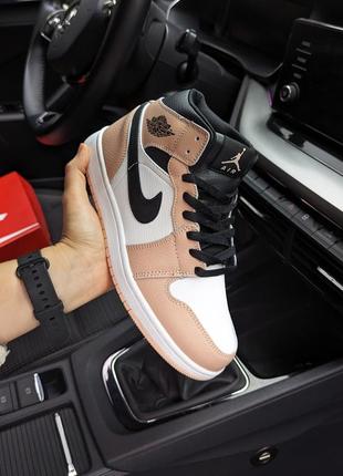 Жіночі nike air jordan retro білі з рожевим зимові теплі з хутром натуральна шкіра залишилось не багато