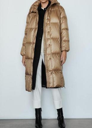 Пуховик жіночій довгий беж massimo dutti