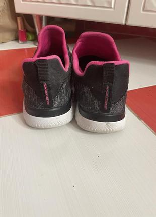 Шикарные яркие мегаудобные кроссовки skechers8 фото