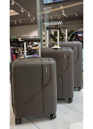 Чемодан маленький пластиковый, ручная кладь bags4life pp620 темно-серый