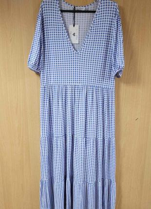 Ярусное трикотажное платье.