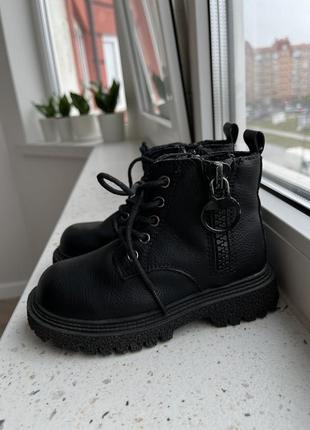 Демісезонні чобітки для дівчинки bessky