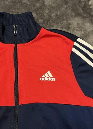 Спортивна кофта adidas