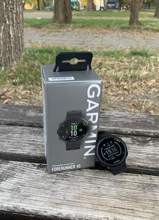 Garmin forerunner 45 смарт спорт часы годинник gps відмінний стан