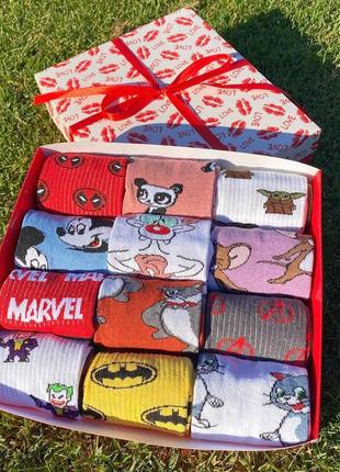 Подарунковий набір жіночих шкарпеток на 12 пар 36-41 р