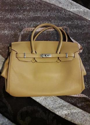 Італійська шкіряна сумка в стилі hermes birkin