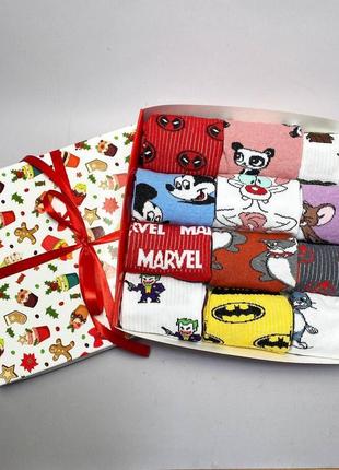 Подарунковий набір жіночих шкарпеток на 12 пар 36-41 р у святковій коробці