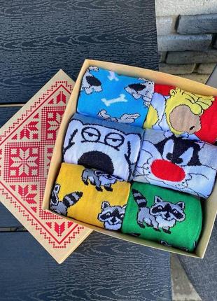 Бокс жіночих мультяшних шкарпеток 36-41 на 6 пар у подарунковій коробці