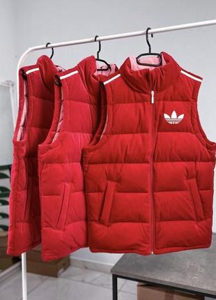Красная жилетка безрукавка adidas original