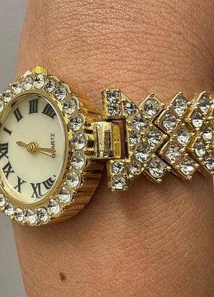 Жіночий кварцовий годинник quartz на металевому ремінці, золотистий |швидка доставка|