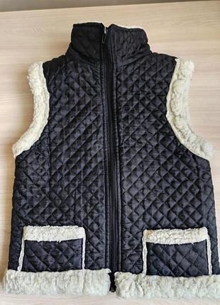 Теплый детский жилет