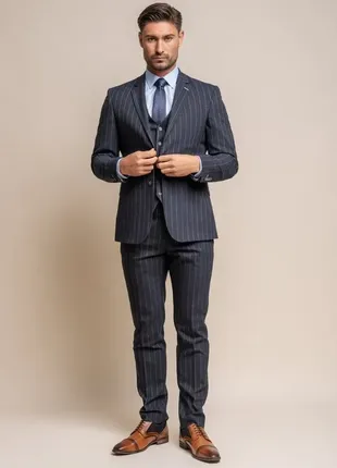 Фірмовий крутий костюм трійка cavani invincible three piece suit