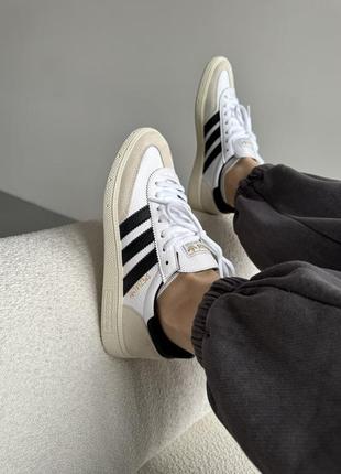 Кроссовки adidas spezial white/black