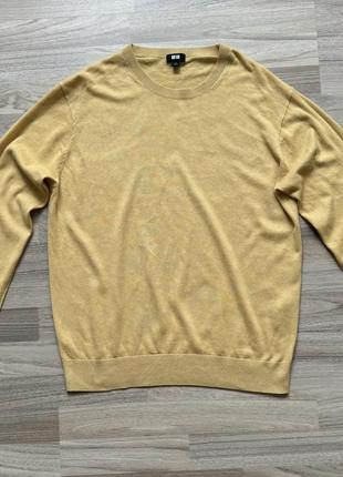 Светр uniqlo