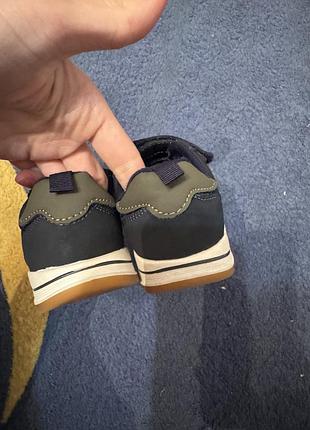 Кроссовки детские 3