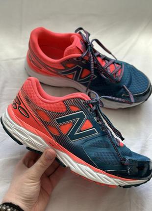 Жіночі бігові кросівки new balance 680 v3 tech ride