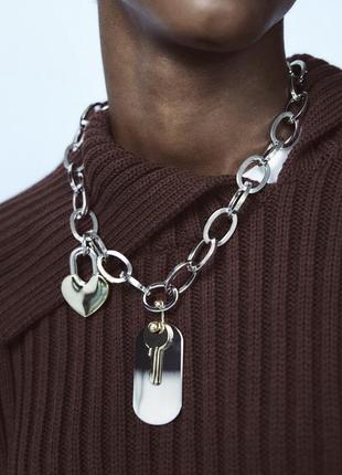 Ожерелье-цепочка с подвесками