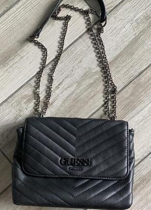 Черная сумка guess