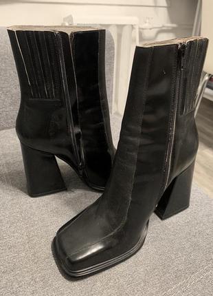 Трендовые ботинки jeffrey campbell2 фото