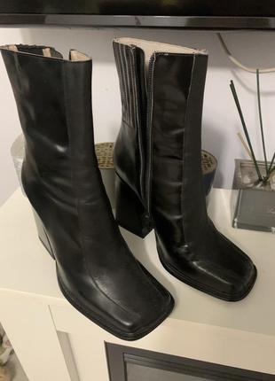 Трендовые ботинки jeffrey campbell3 фото