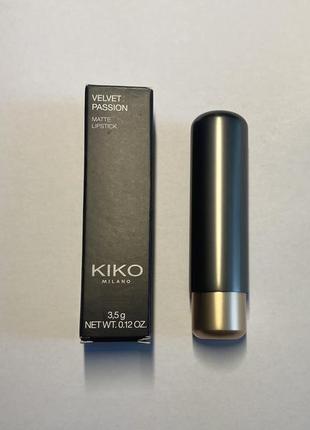 Помада чорна kiko milano velvet passion matte lipstick, 325 black