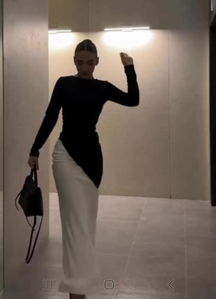 Чорно біла стильна сукня