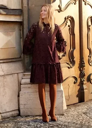 Мереживна сукня