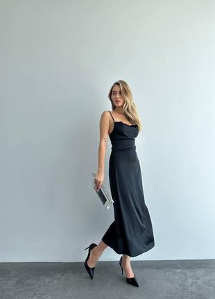Шовкова сукня