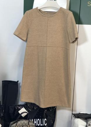 Тепла фактурна сукня бежева коротка теплюща сукня zara