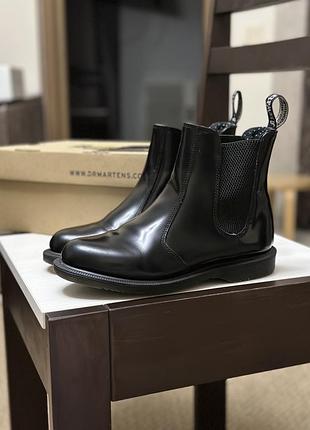 Челси dr. martens
