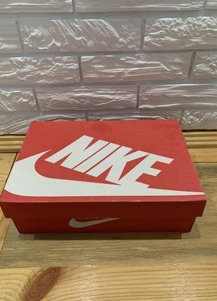 Кросівки nike air jordan retro 19 фото