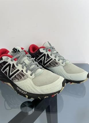 Кросівки new balance