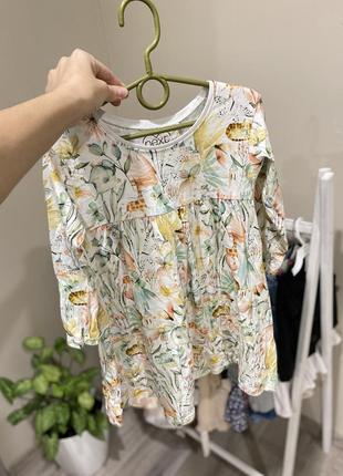 Сукня на 4-5 років / плаття на 4-5