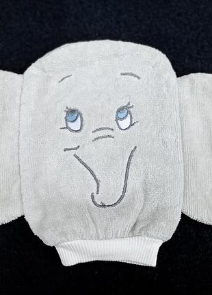 Рукавичка для купания малышей disney