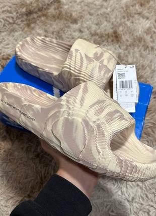 Adidas adilette 22