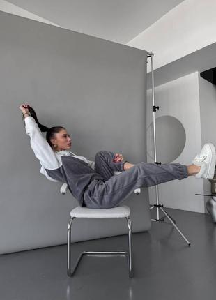 Спортивний костюм3 фото