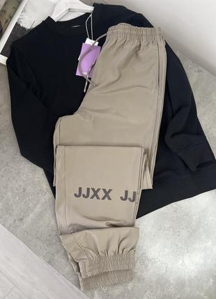 Новые спортивные штаны (м) jjxx6 фото