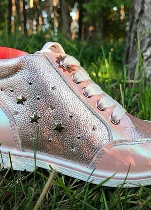 Кожаные деми ботинки 25,26 размеры