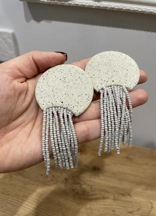 Дизайнерские серьги из бисера и полимерной глины