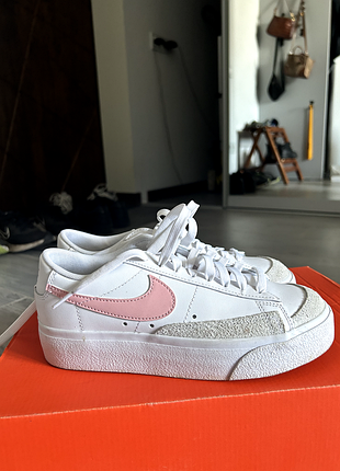 Кеды низкие nike blazer low platform