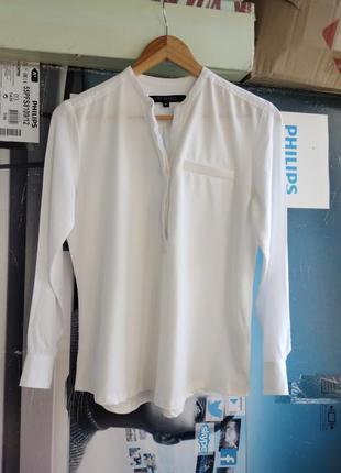 Базовая белая блуза