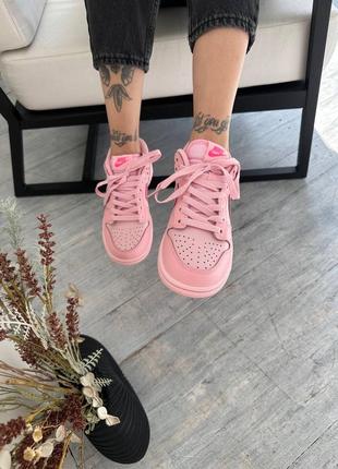 Жіночі кросівки nike low «triple pink»8 фото