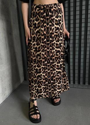 Трендовая леопардовая юбка из натуральной ткани длины макси