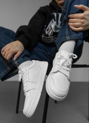 Женские кроссовки air force white нп5005